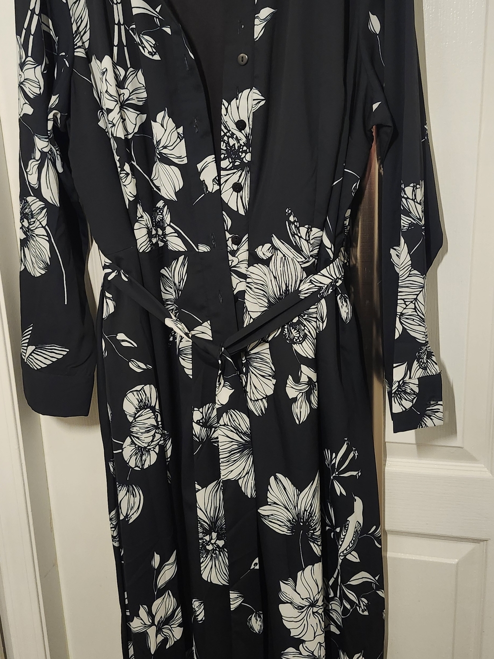 Confidence Building Black Maxi Shirt Dress with White Floral Print